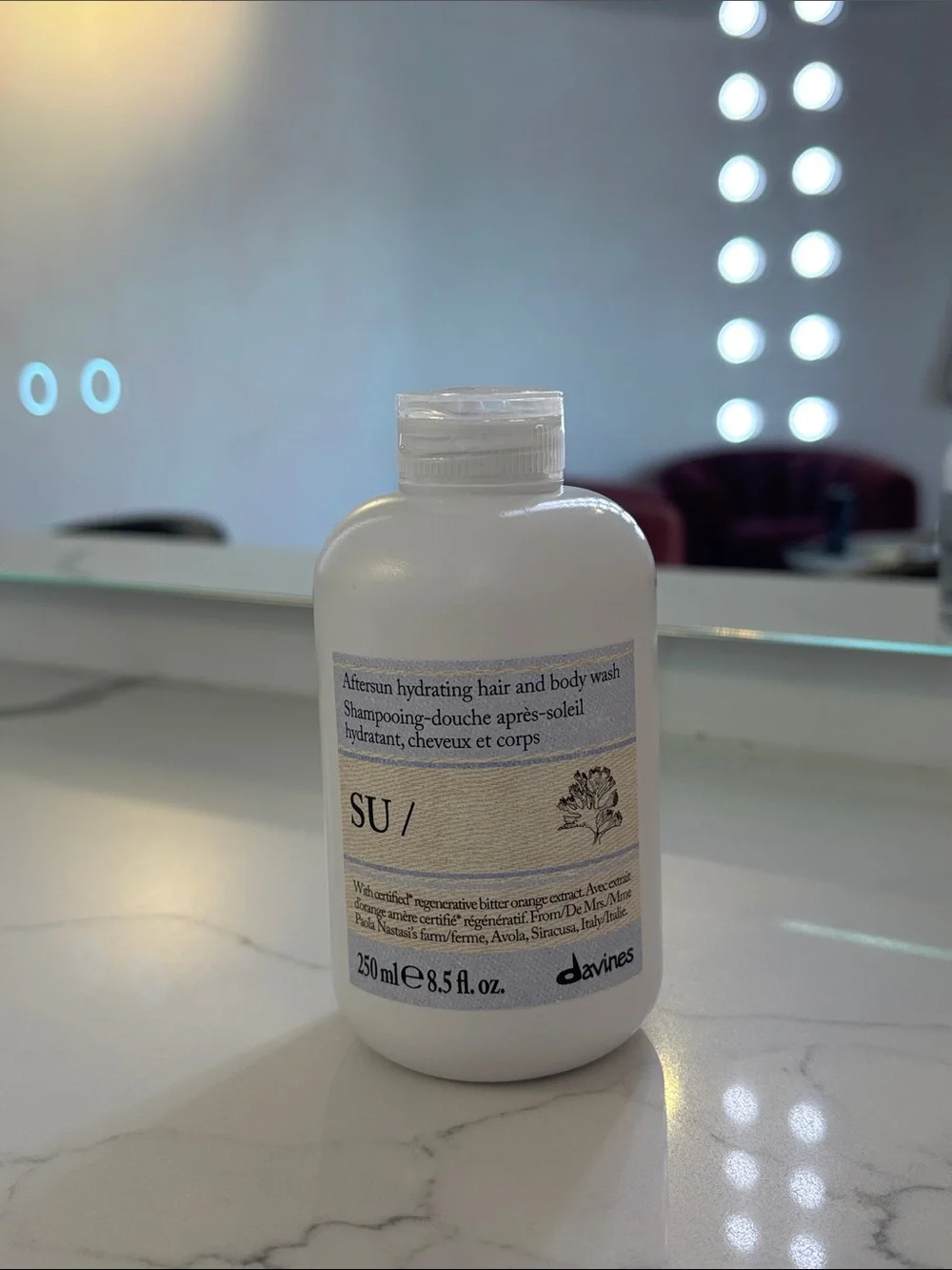 Davines SU/ After-Sun Hydrating Hair & Body Wash — White Bottle